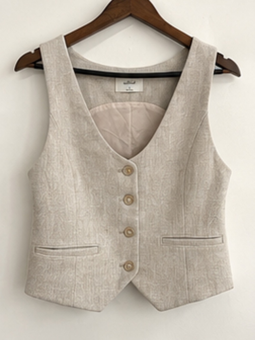 Wilfred Tailored Vest and Trouser Set in Light Beige